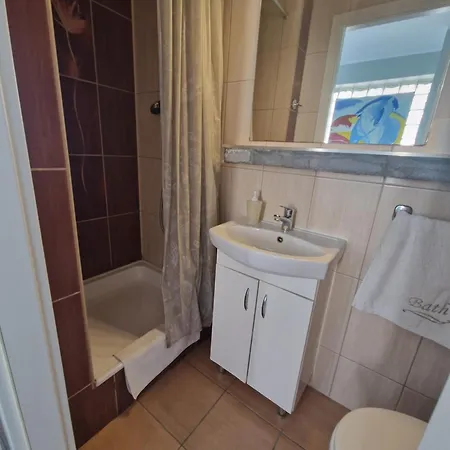 Bed & Breakfast Agis Goscinne 2*